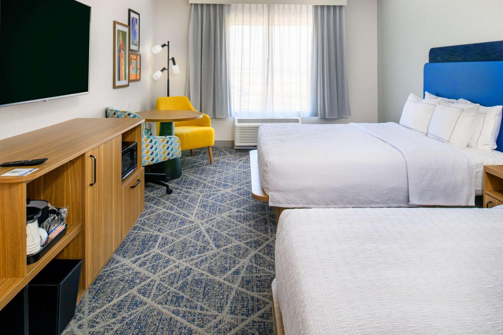 Hampton Inn By Hilton St Louis Airport Woodson Terrace Exterior photo